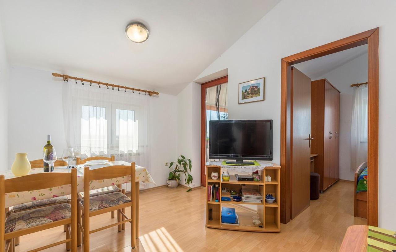 Apartments Ulika Cervar-Porat Exterior photo